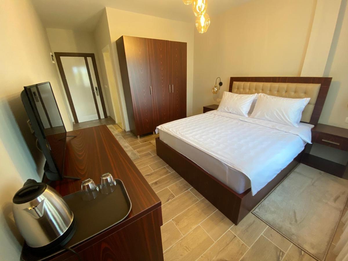 Hotel Kolonja'S デバル エクステリア 写真
