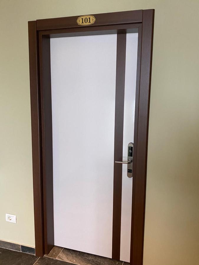 Hotel Kolonja'S デバル エクステリア 写真