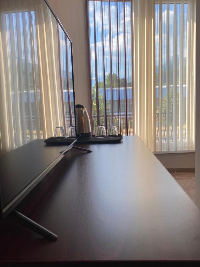 Hotel Kolonja'S デバル エクステリア 写真