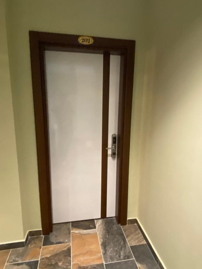 Hotel Kolonja'S デバル エクステリア 写真